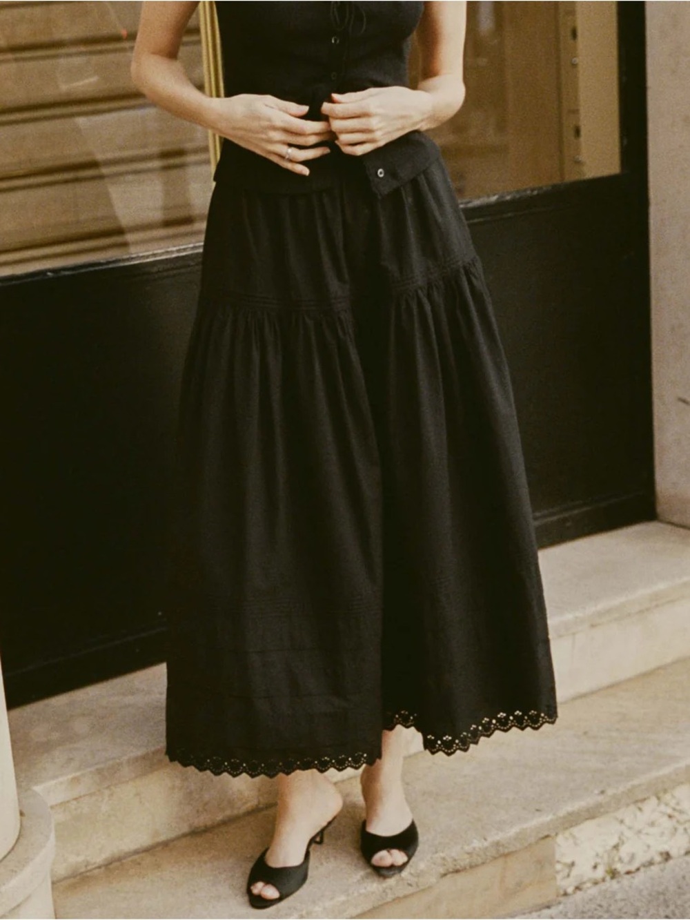 EUC Doen Sebastiane Tiered Cotton Poplin Skirt in Black size XL